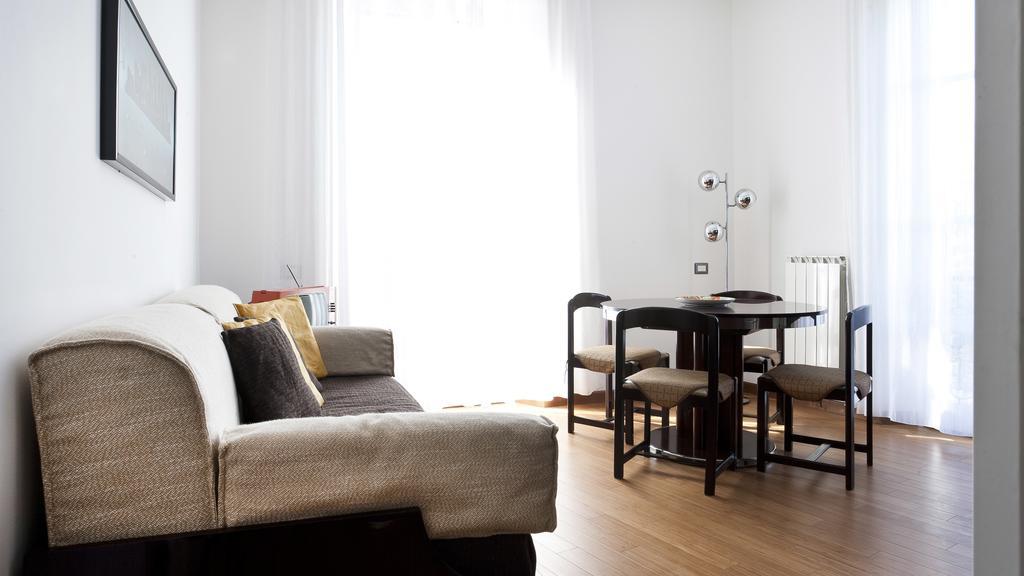 Italianway-Piazza Firenze Apartment Milano Ngoại thất bức ảnh